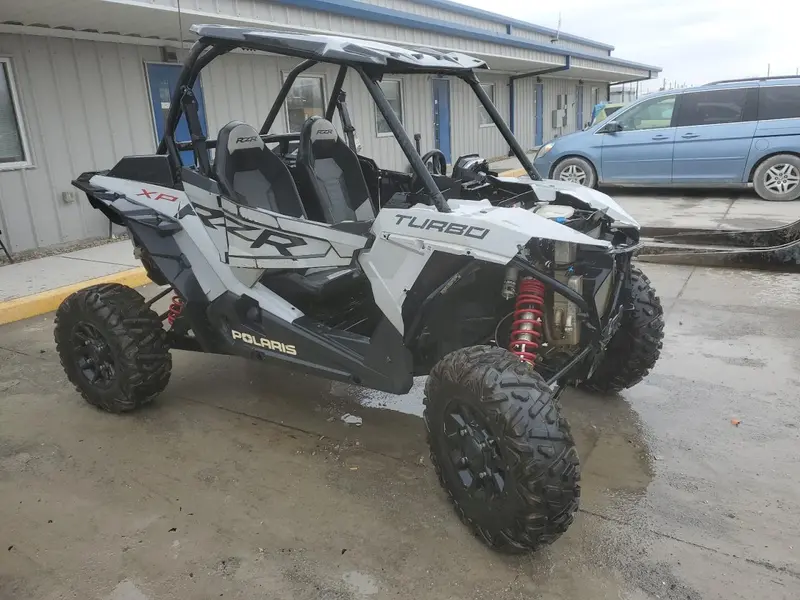 Polaris RZR 2021г.