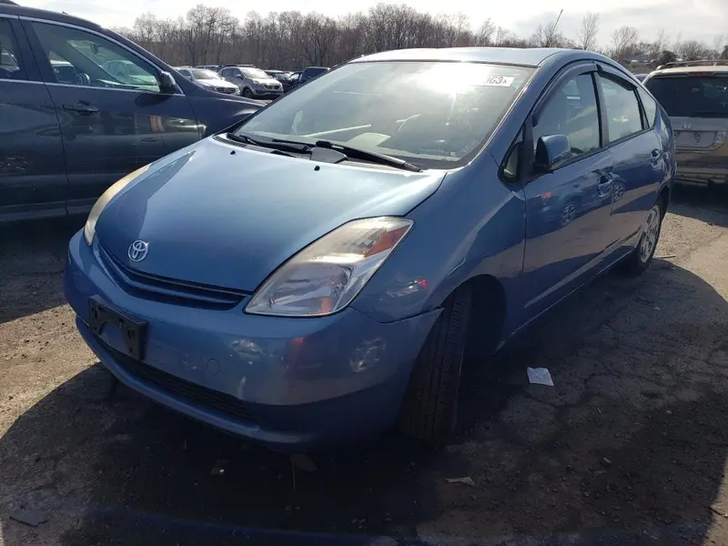 Toyota Prius 2005г.
