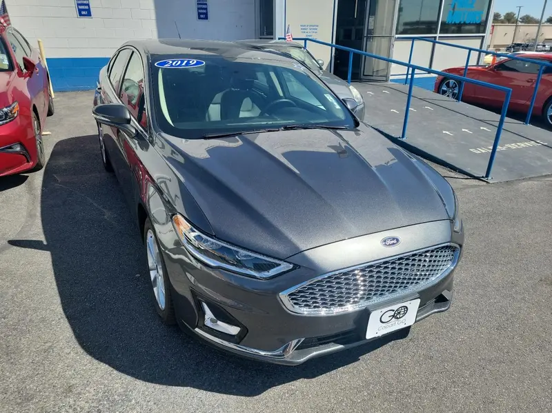 Ford Fusion Energi 2019г.