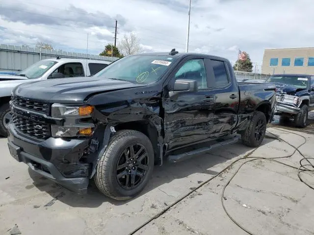 Chevrolet Silverado 2021г.