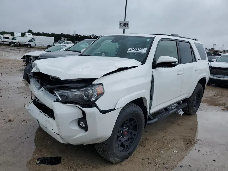 Toyota 4Runner 2023г.