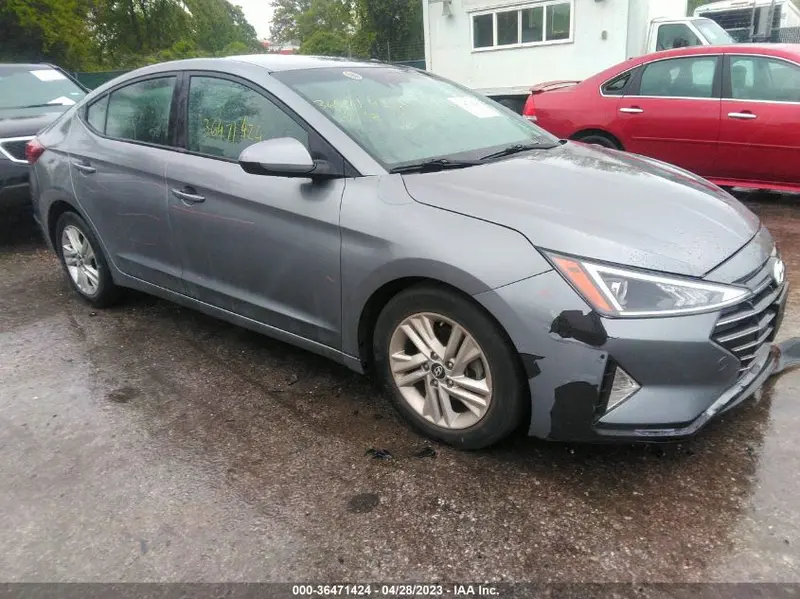 Hyundai Elantra 2019г.
