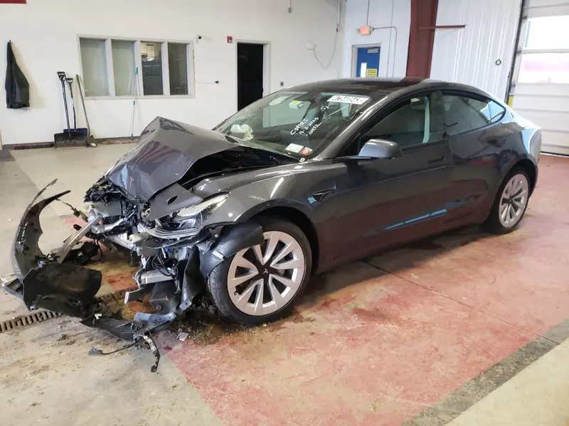 Tesla Model 3 2023г.