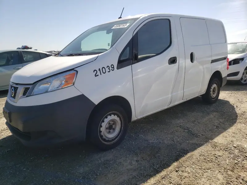 Nissan NV 200 2015г.