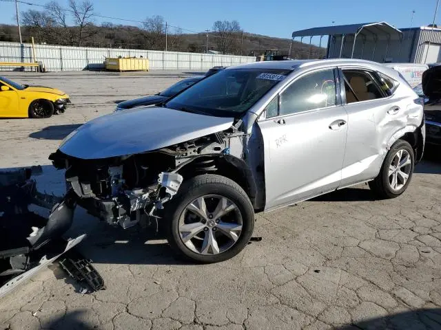 Lexus NX 200t 2017г.