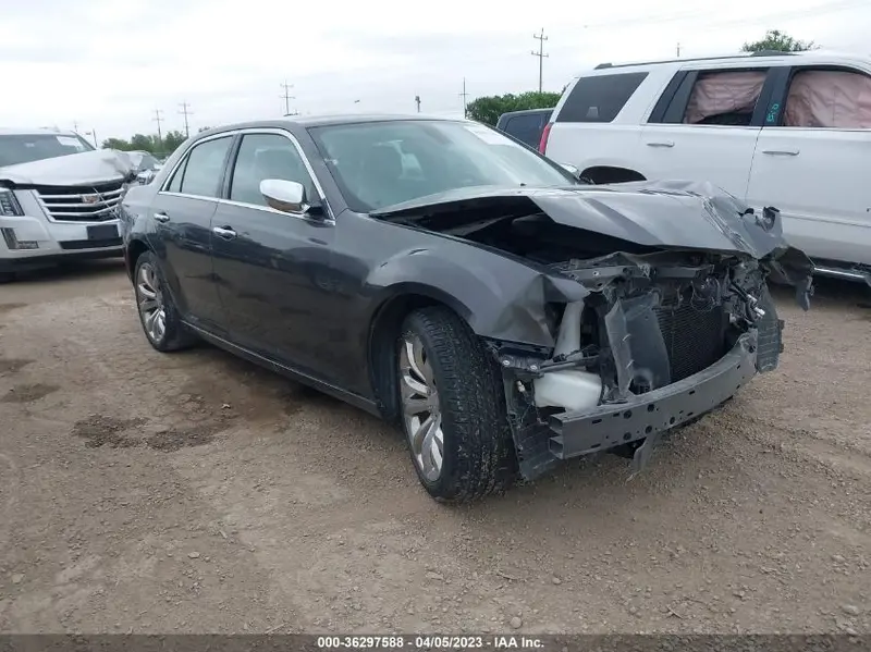 Chrysler 300 2019г.