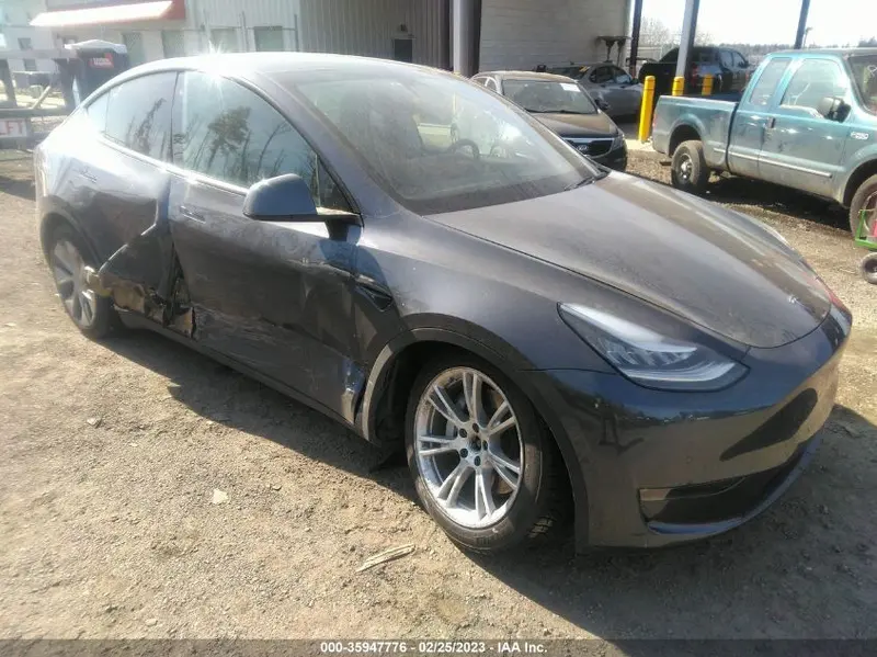 Tesla Model Y 2020г.