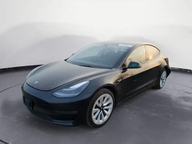 Tesla MODEL 3 2022г.