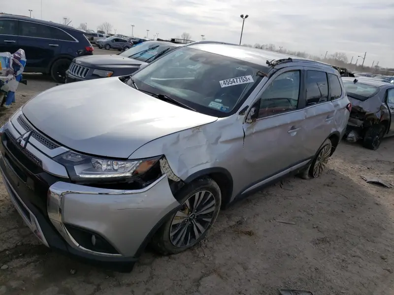 Mitsubishi Outlander 2020г.
