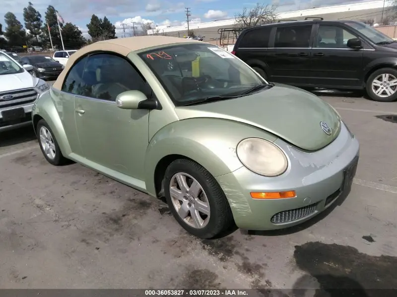 Volkswagen New Beetle 2007г.