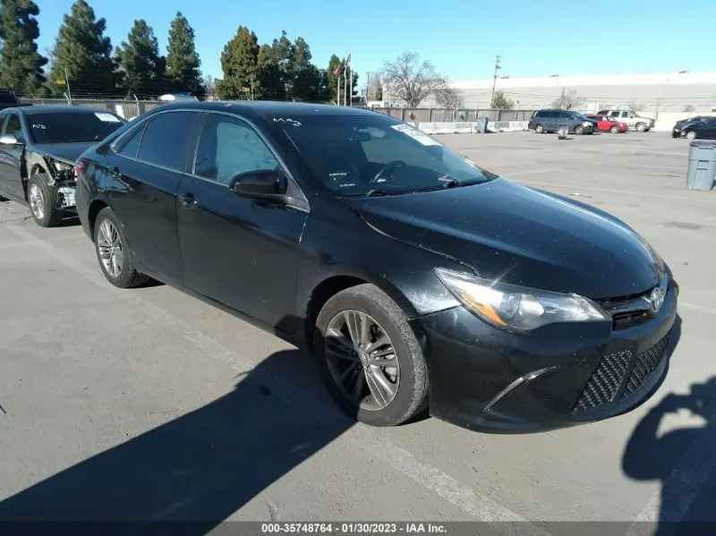 Toyota Camry 2017г.