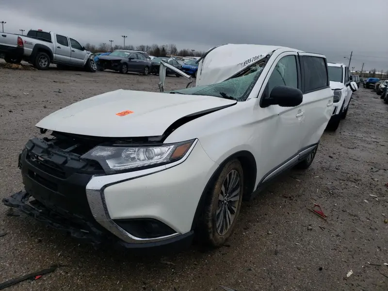 Mitsubishi Outlander 2020г.