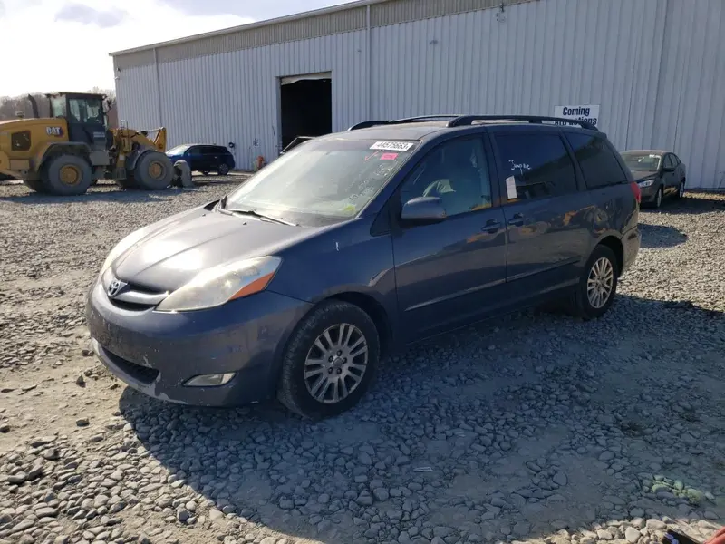 Toyota Sienna 2007г.