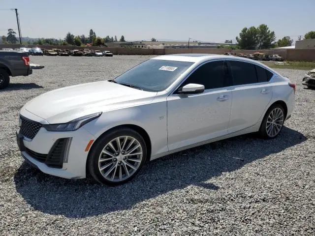 Cadillac CT5 2022г.