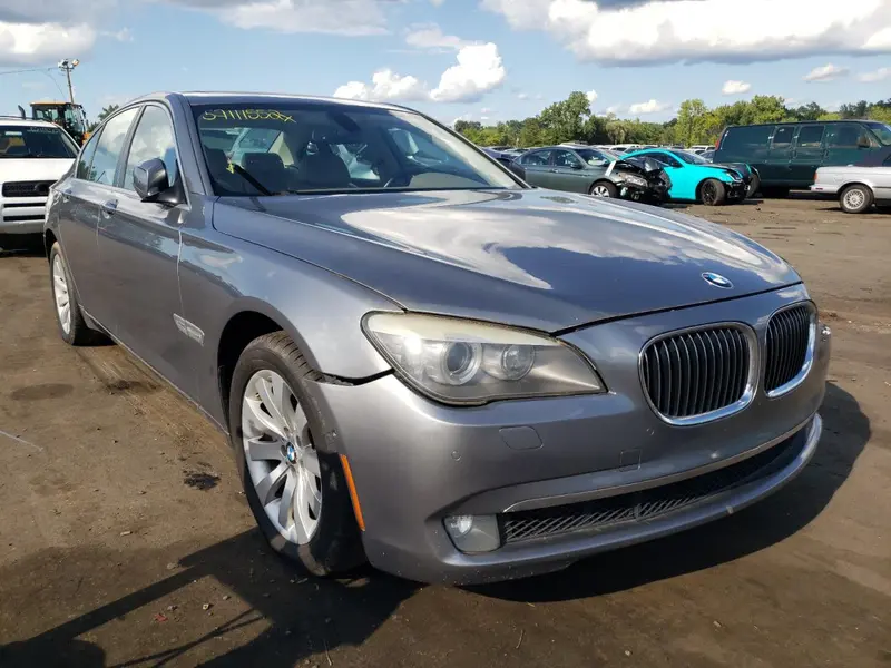 BMW 7 Series 2010г.