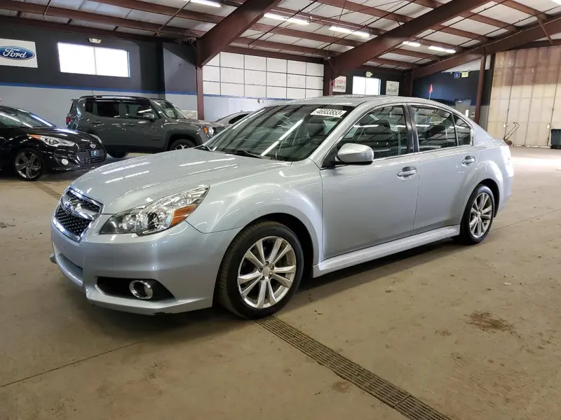 Subaru Legacy 2013г.
