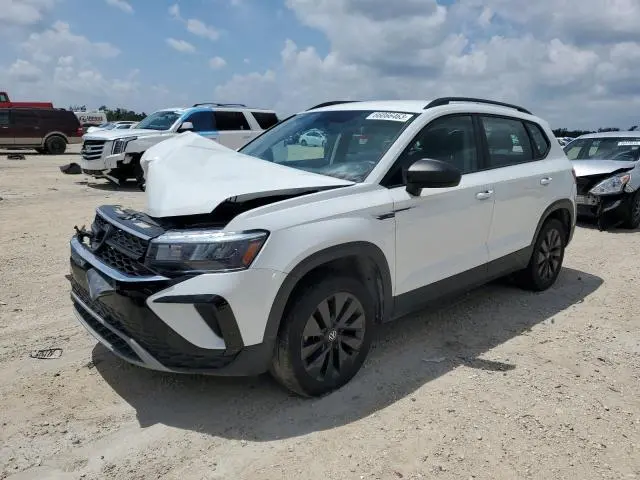 Volkswagen Taos 2022г.