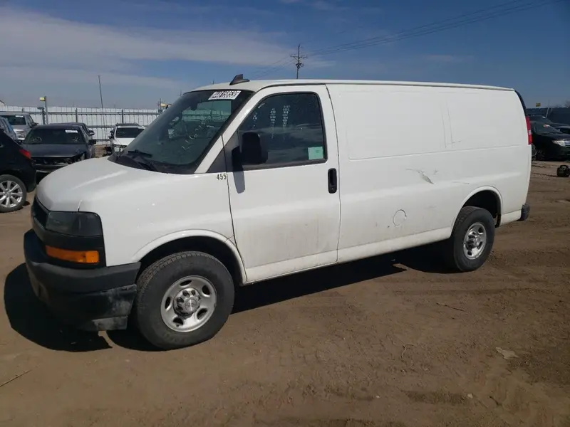 Chevrolet Express 2021г.