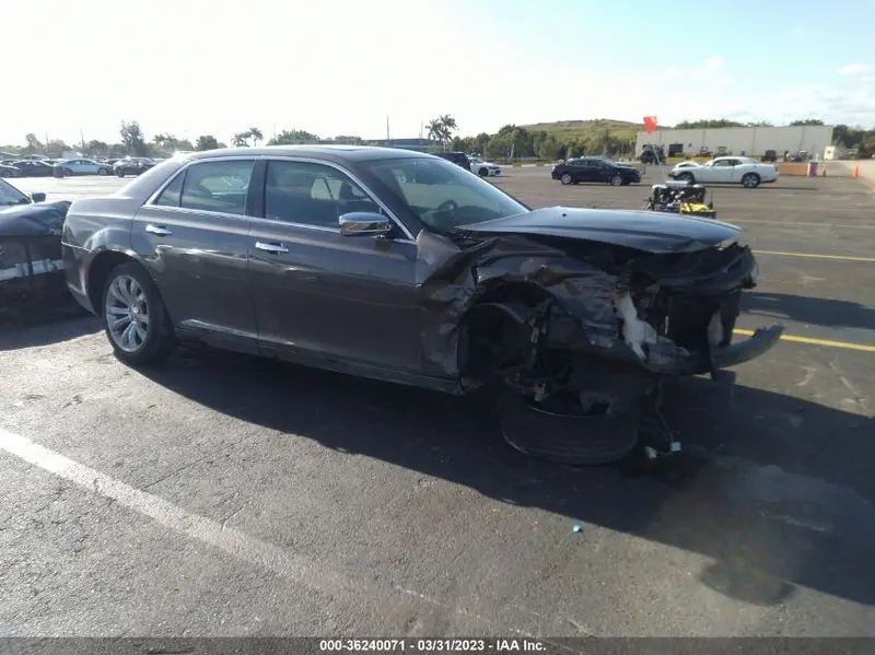 Chrysler 300 2019г.