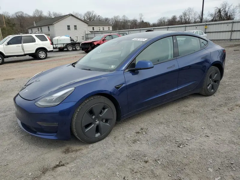 Tesla Model 3 2022г.
