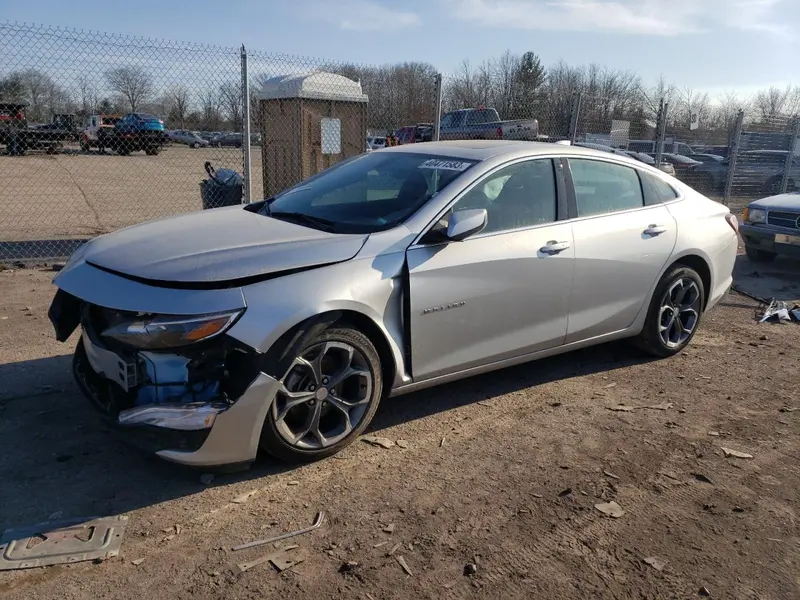 Chevrolet Malibu 2021г.