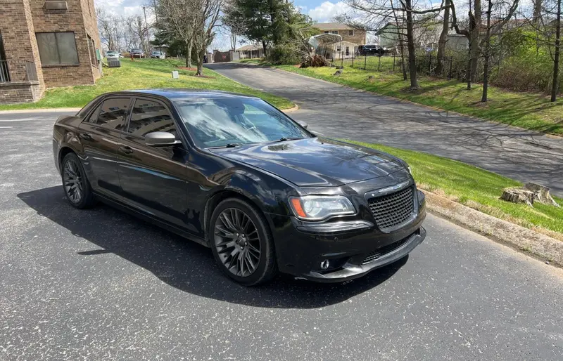 Chrysler 300 2013г.
