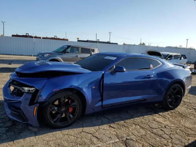 Chevrolet Camaro 2021г.