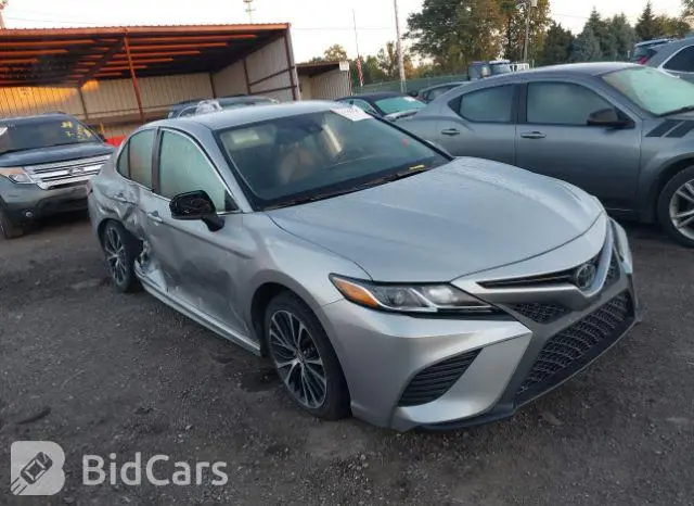 Toyota Camry 2019г.