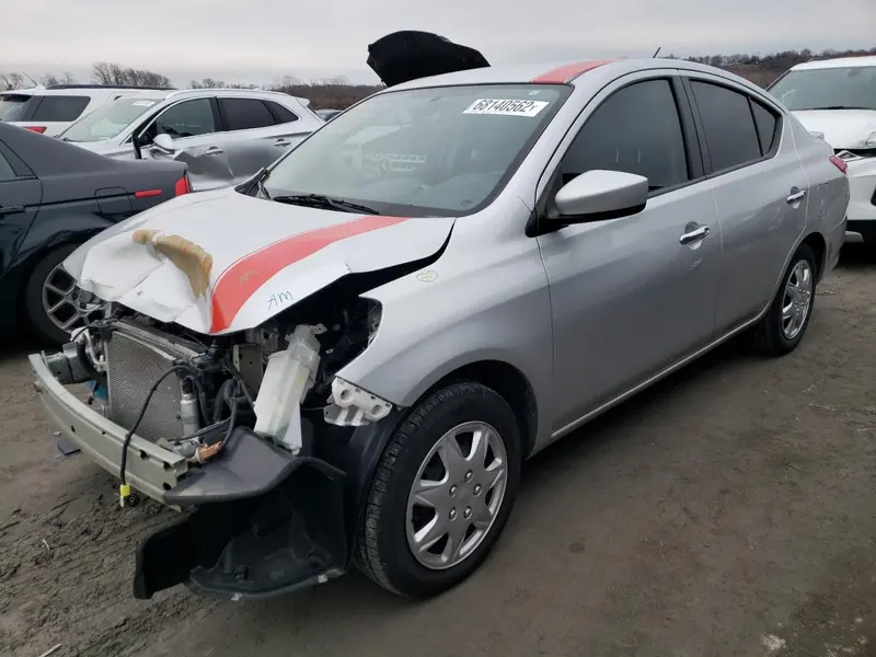 Nissan Versa 2019г.