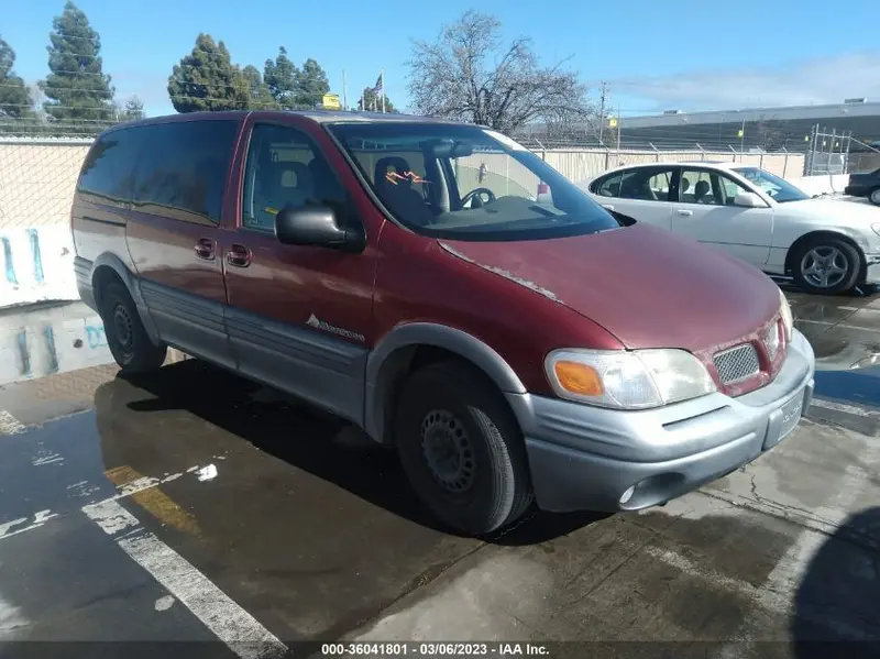 Pontiac Montana 2000г.