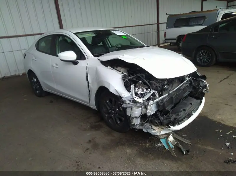 Toyota Yaris 2019г.
