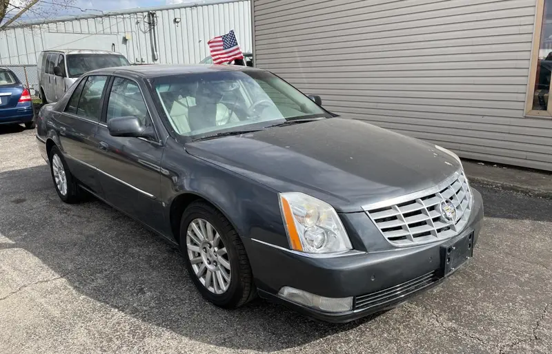 Cadillac DTS 2009г.