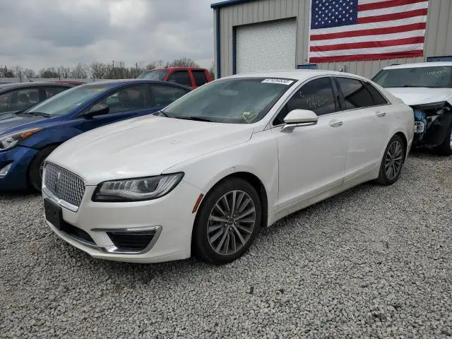 Lincoln MKZ 2019г.