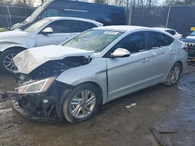 Hyundai Elantra 2019г.