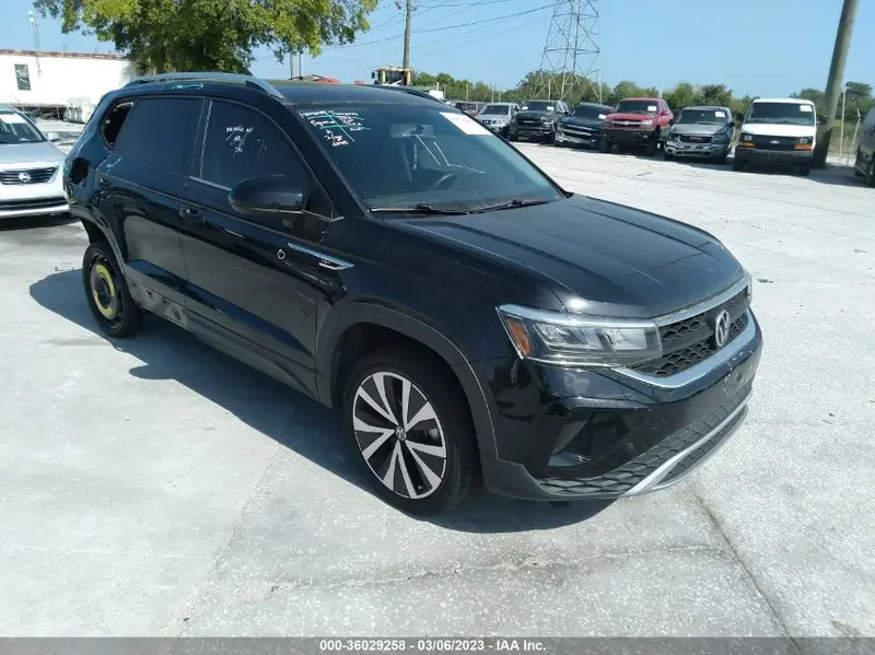 Volkswagen Taos 2022г.