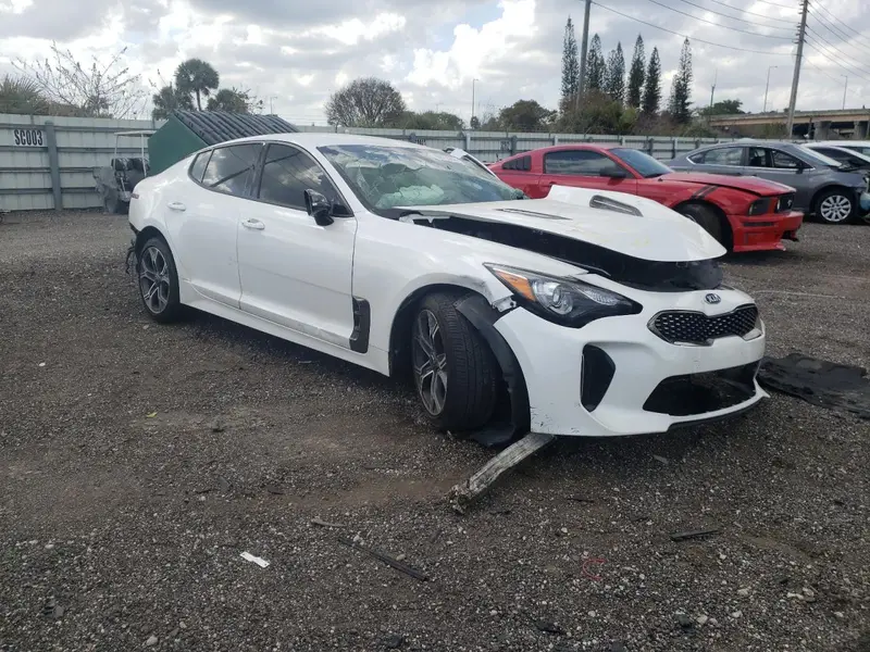 Kia Stinger 2021г.