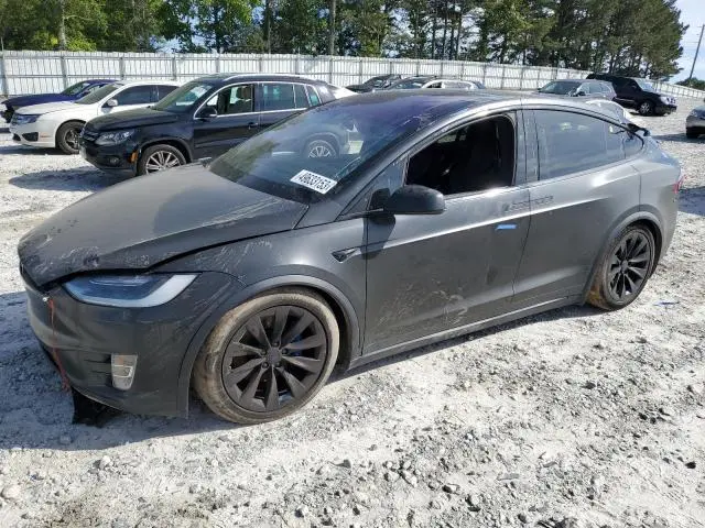Tesla MODEL X 2019г.