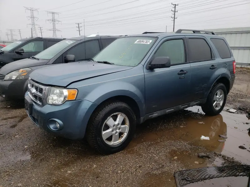 Ford Escape 2010г.