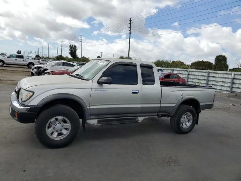 Toyota Tacoma 2000г.