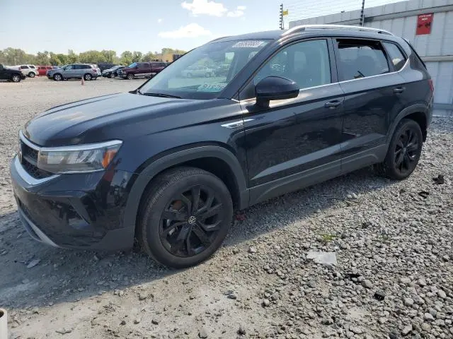 Volkswagen Taos 2022г.