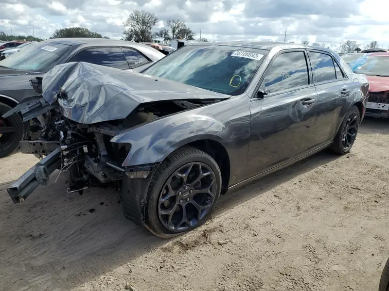 Chrysler 300 2019г.