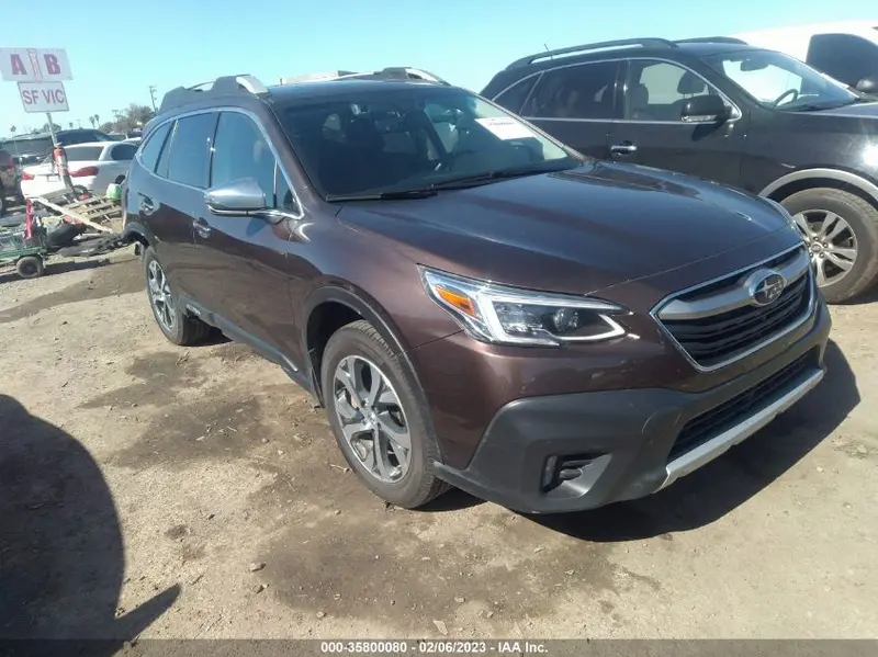 Subaru Outback 2021г.