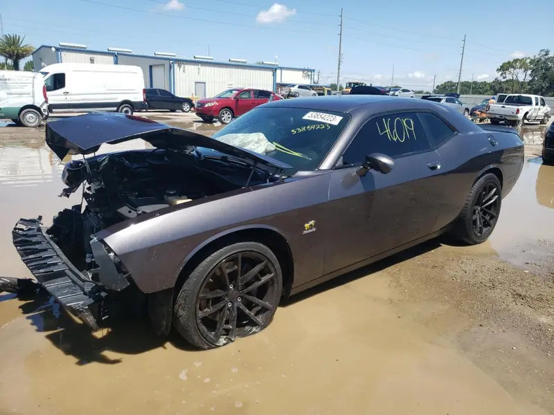 Dodge Challenger 2019г.