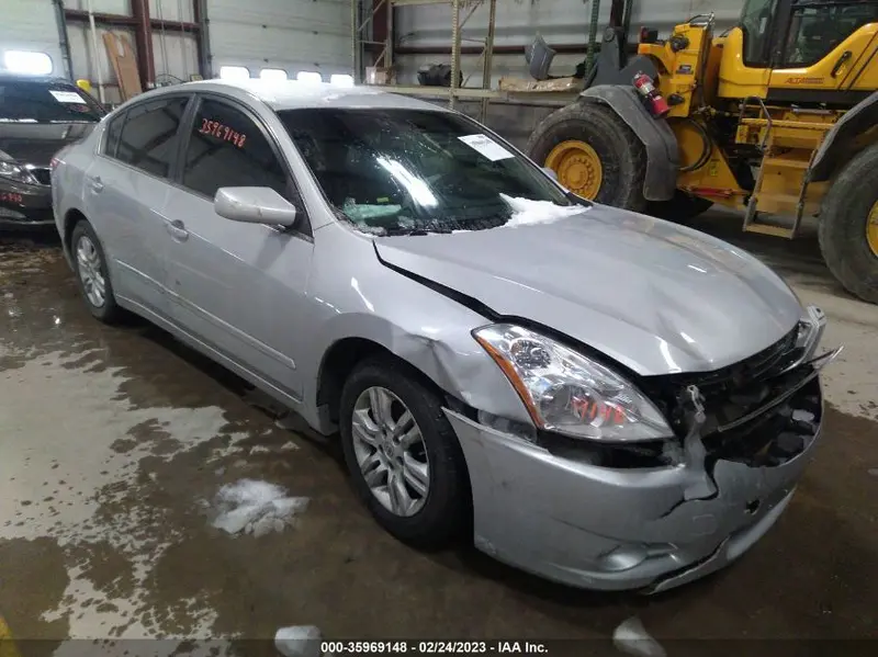 Nissan Altima 2011г.