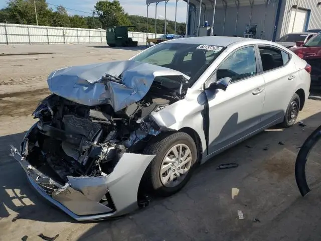 Hyundai Elantra 2019г.