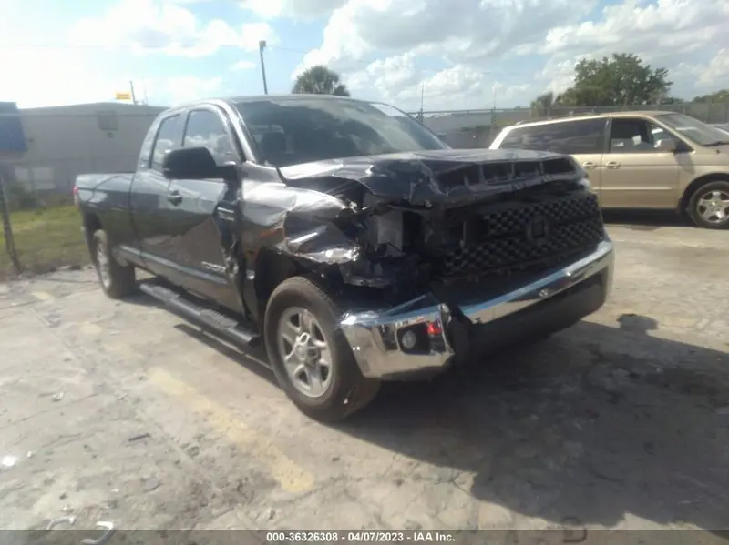 Toyota Tundra 2021г.