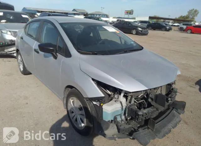 Nissan Versa 2021г.