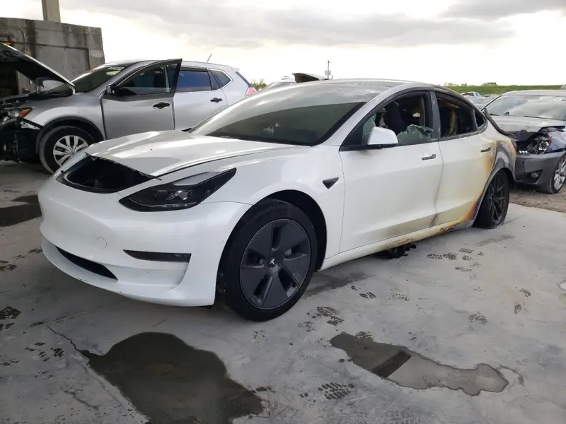Tesla Model 3 2021г.