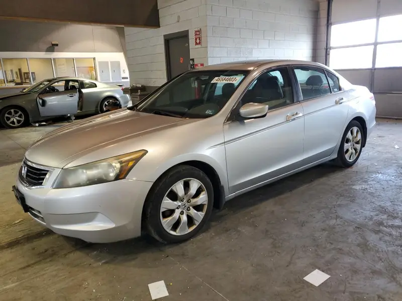 Honda Accord 2008г.