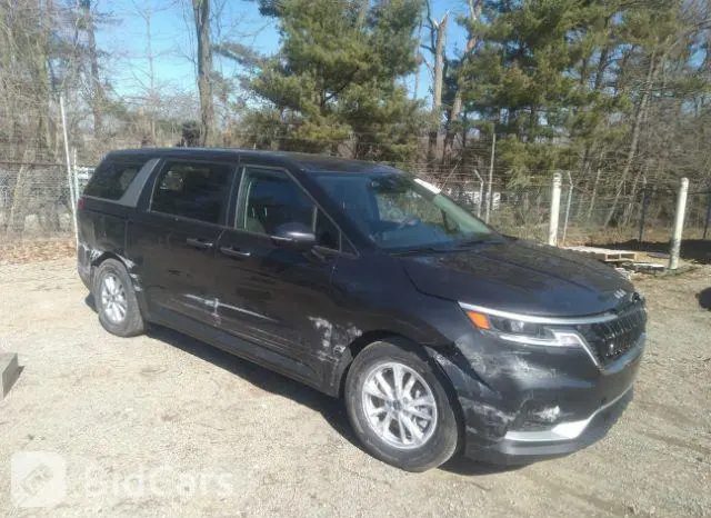KIA Carnival 2023г.